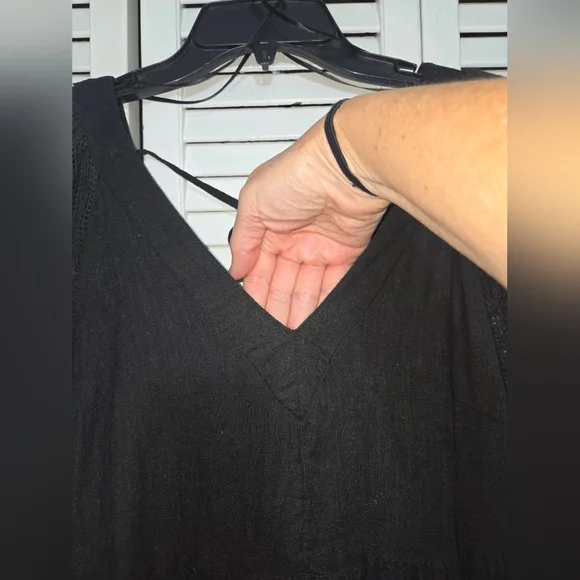 Old Navy Women's S Black Flutter Sleeve Maxi Dress - Picture 4 of 14